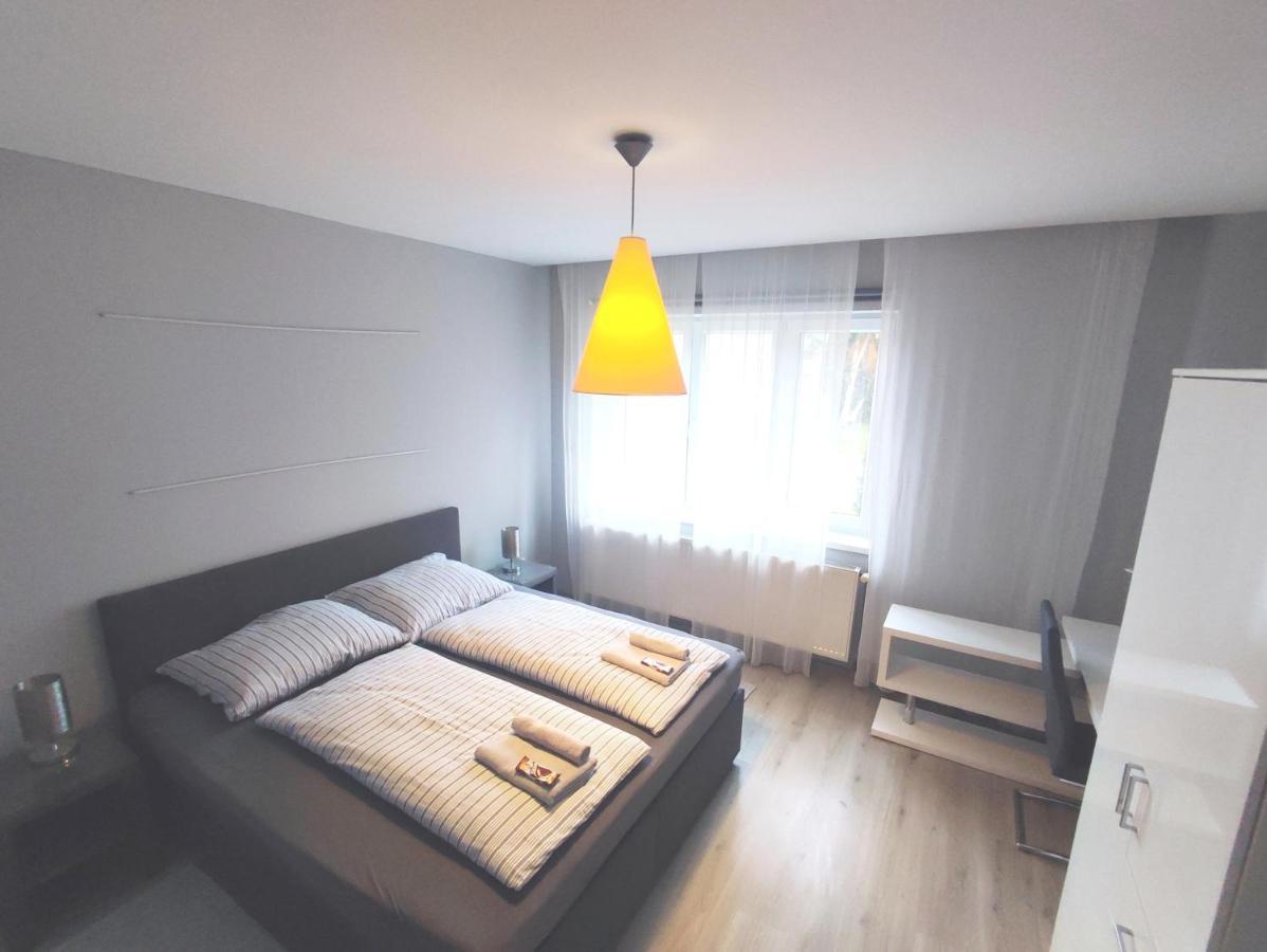 Alisa Apartments Kostomlaty nad Labem Extérieur photo