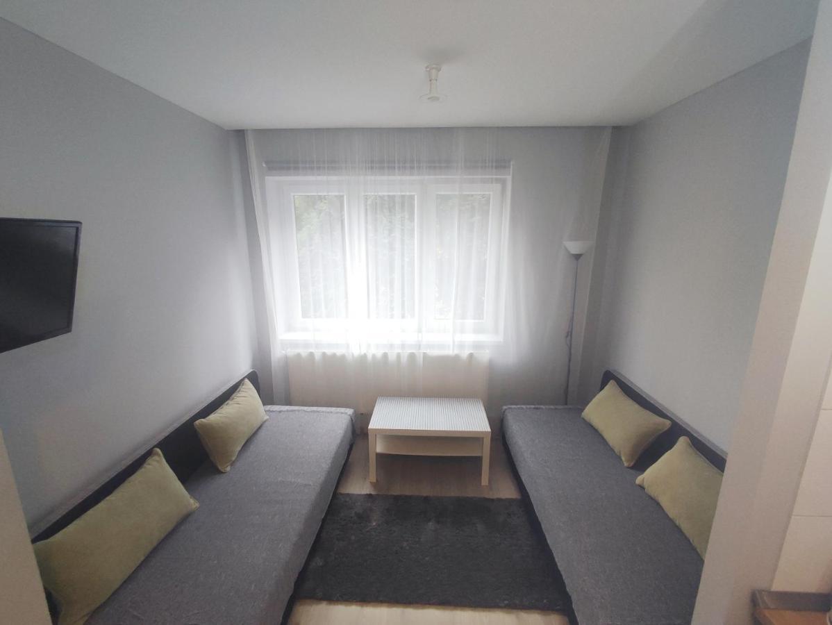 Alisa Apartments Kostomlaty nad Labem Extérieur photo